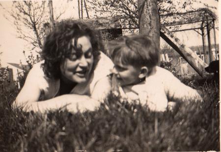mon arrière grand mère et mon grand père